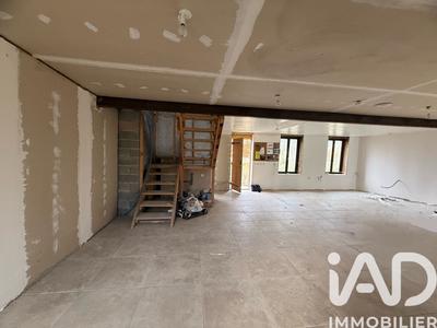 Maison - 110 m² - 4 pièces