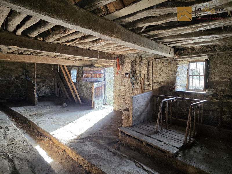 Maison ancienne - 85 m² - 2 pièces