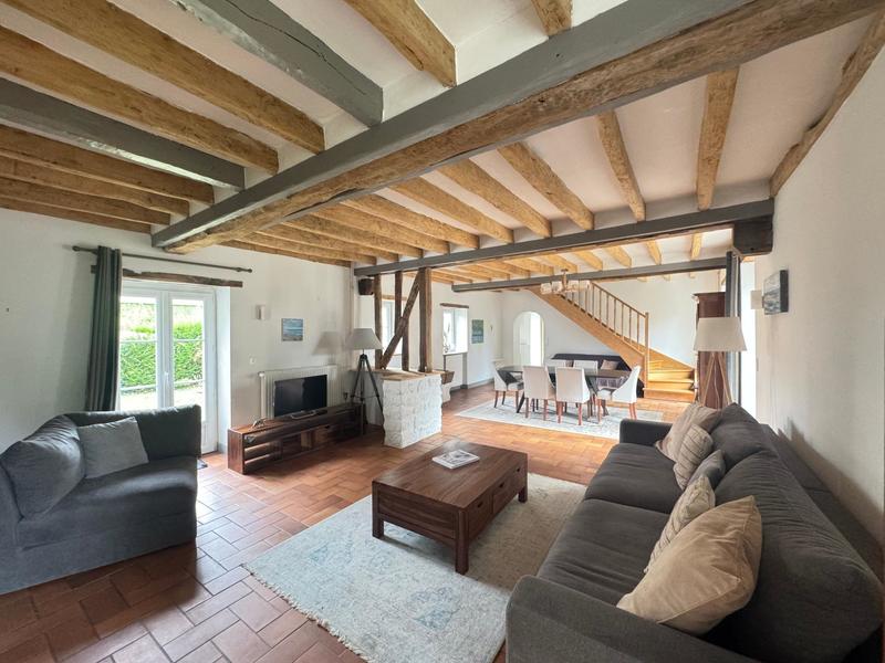 Maison - 189 m² - 6 pièces