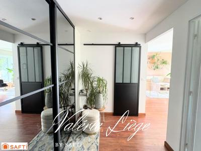 Appartement - 80 m² - 4 pièces