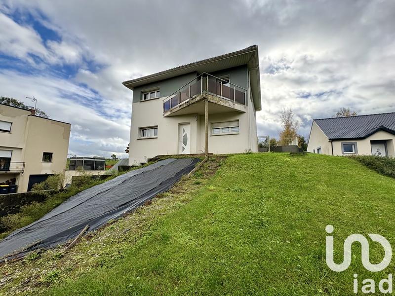 Maison - 110 m² - 6 pièces