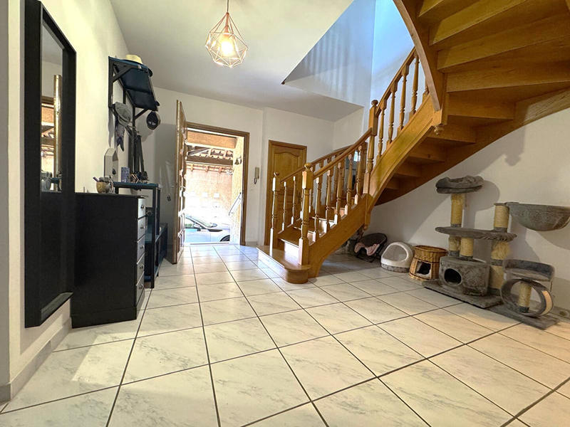 Maison - 194 m² - 7 pièces