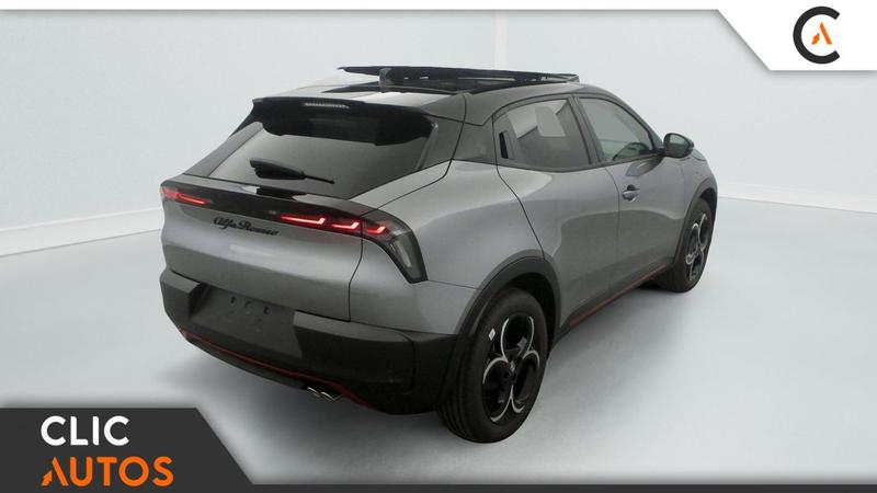 Alfa Romeo Junior 1.2 Ibrida 145 ch eDCT6 Speciale