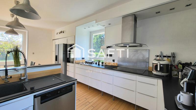 Maison - 140 m² - 7 pièces