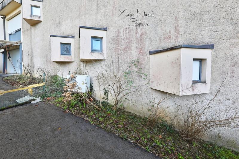 Maison - 185 m² - 5 pièces