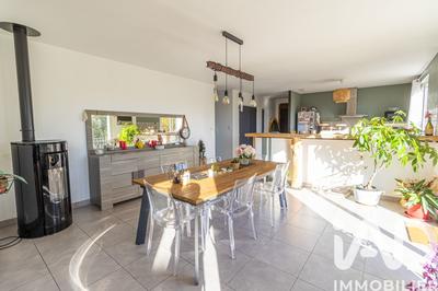 Maison - 120 m² - 6 pièces