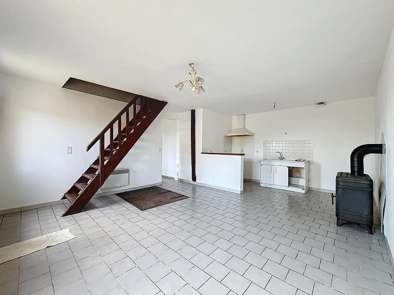 Maison - 95 m² - 5 pièces