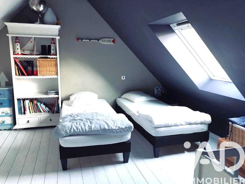 Maison - 107 m² - 5 pièces