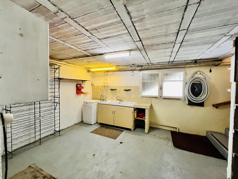 Maison - 96 m² - 5 pièces