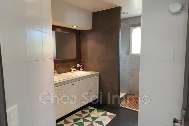 Maison - 160 m² - 5 pièces