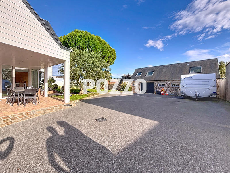 Maison - 158 m² - 6 pièces