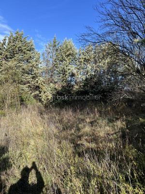 Terrain constructible - 800 m²