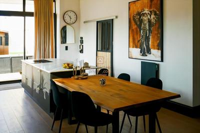 Maison - 225 m² - 7 pièces