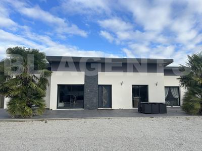 Maison - 144 m² - 6 pièces