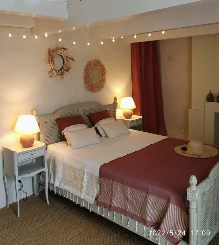 Propriété - 255 m² - 10 pièces