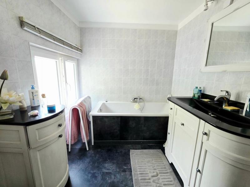 Maison de ville - 115 m² - 5 pièces