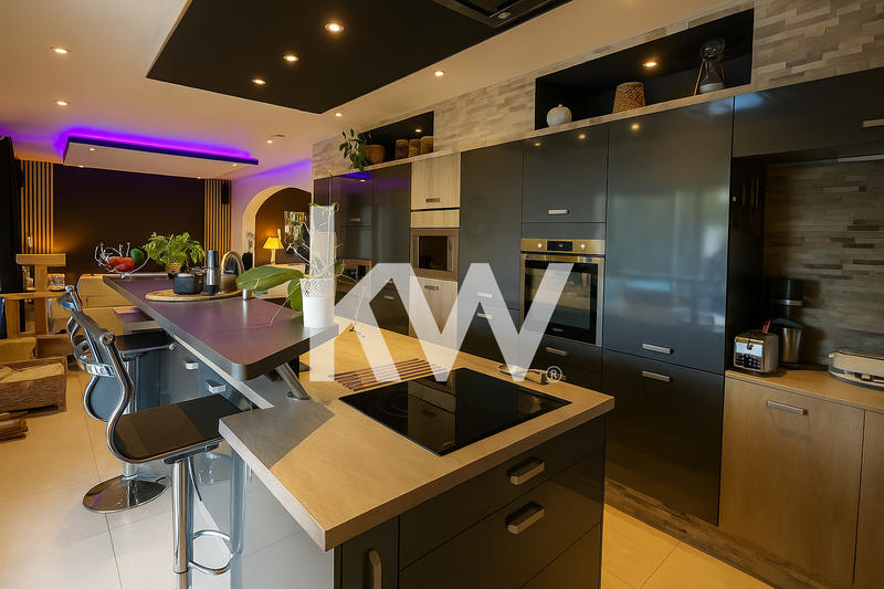 Maison d'architecte - 178 m² - 8 pièces