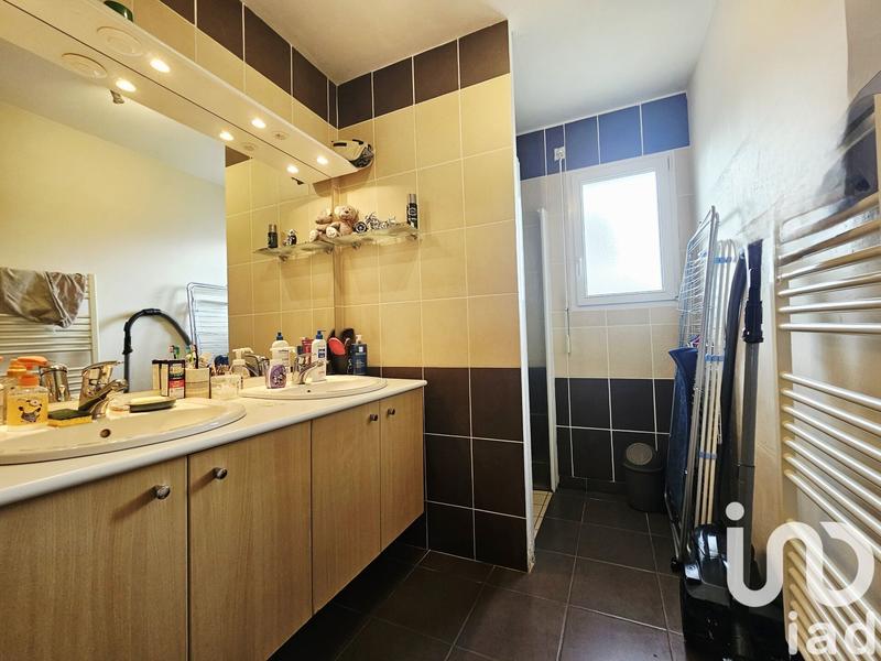 Maison - 91 m² - 5 pièces