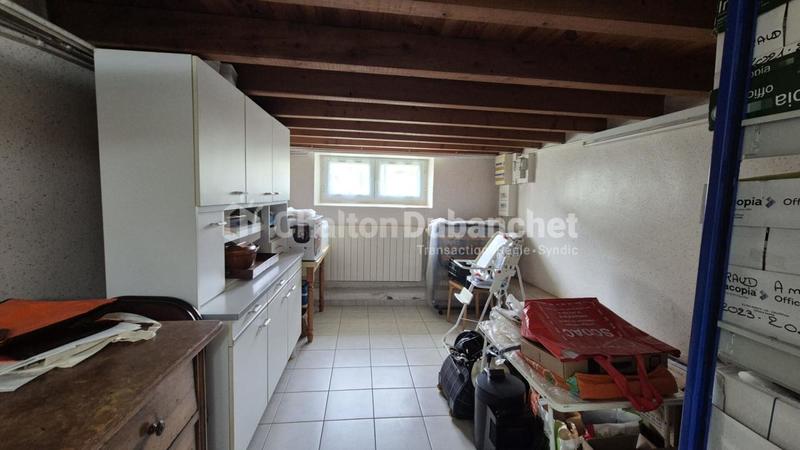 Maison - 184 m² - 7 pièces