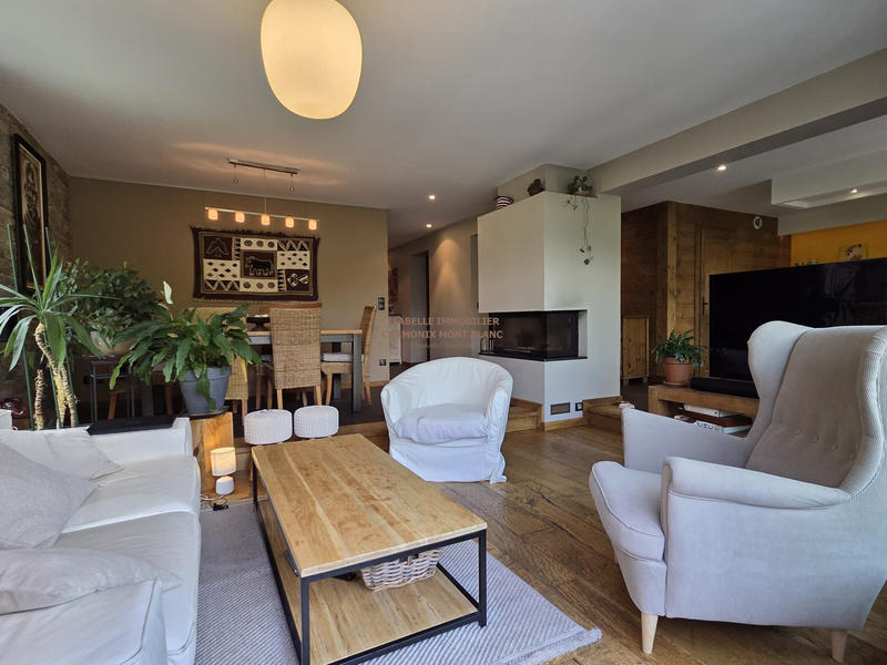 Appartement - 120 m² - 5 pièces