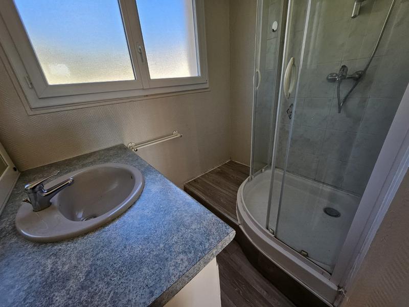 Maison - 80 m² - 5 pièces