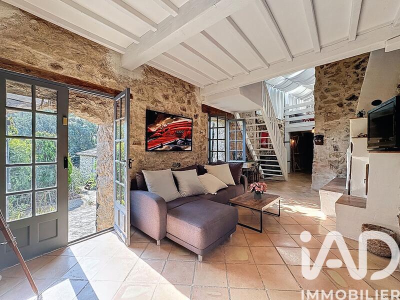 Maison de village - 108 m² - 5 pièces