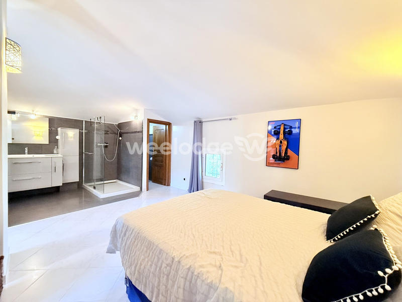 Villa - 153 m² - 6 pièces