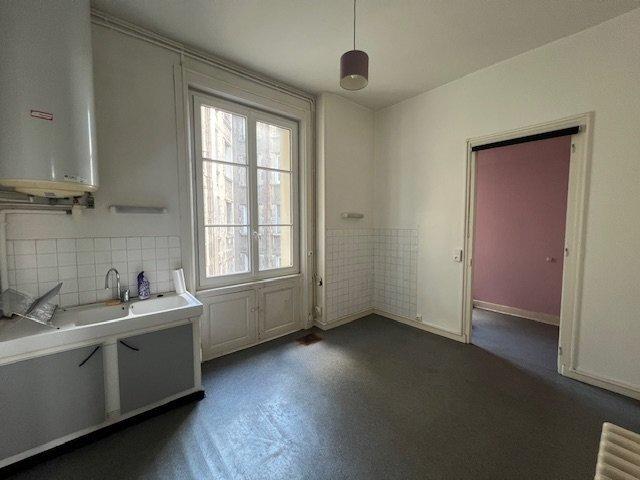 Appartement - 112 m² - 4 pièces