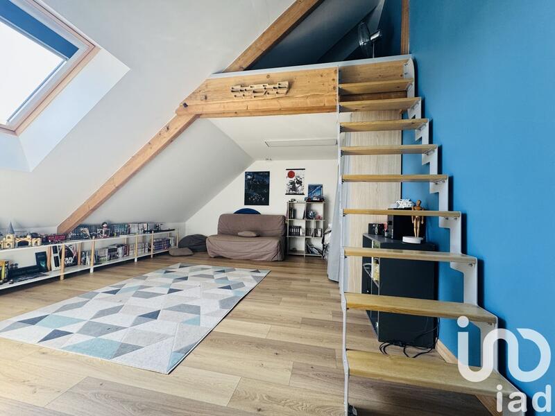 Maison - 188 m² - 8 pièces