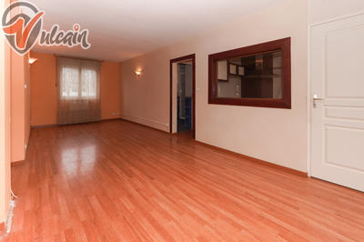 Maison - 81 m² - 3 pièces