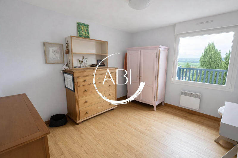 Maison - 206 m² - 7 pièces