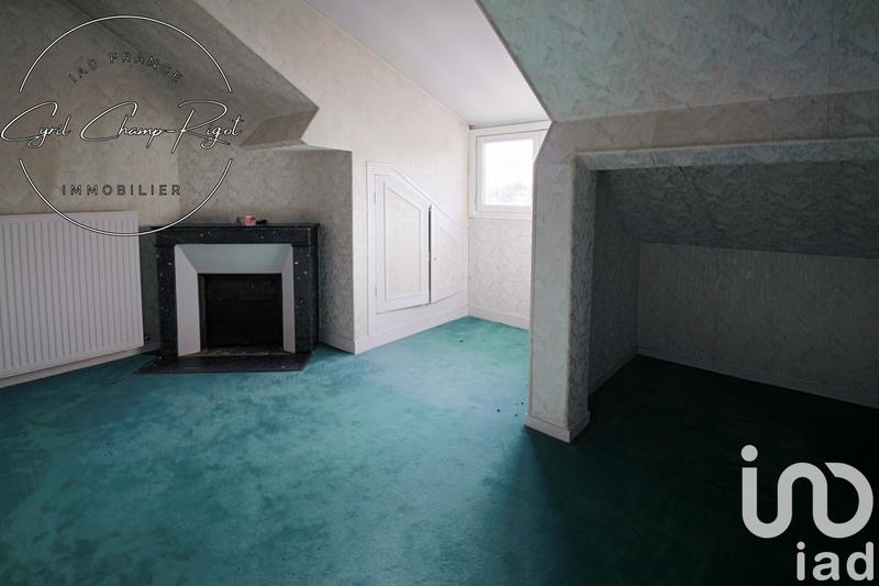 Maison - 350 m² - 12 pièces