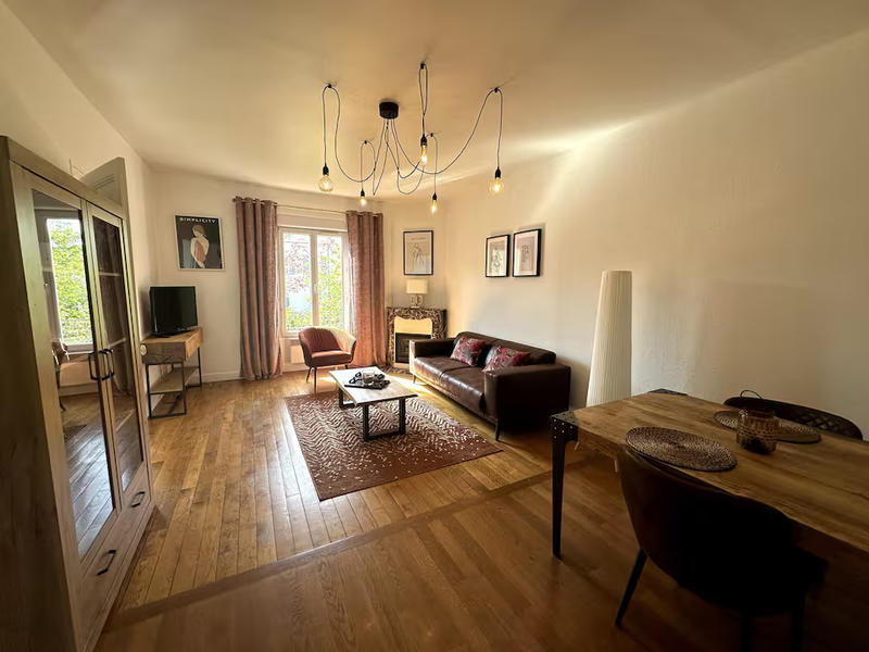 Appartement - 74 m² - 5 pièces