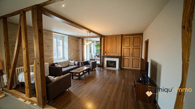 Maison ancienne - 207 m² - 8 pièces