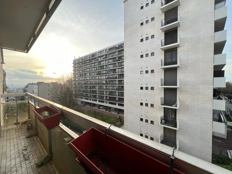 Appartement - 97 m² - 3 pièces