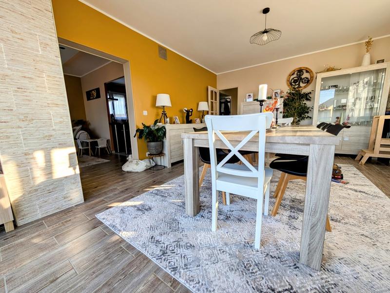 Maison - 146 m² - 6 pièces