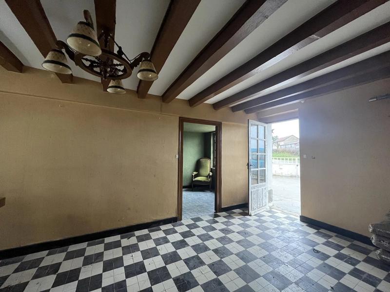 Immeuble - 160 m² - 8 pièces