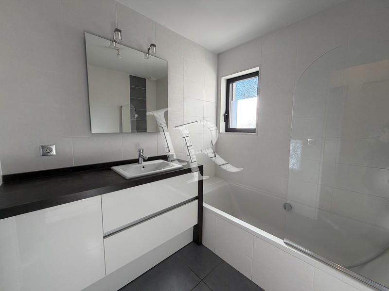 Appartement - 130 m² - 5 pièces