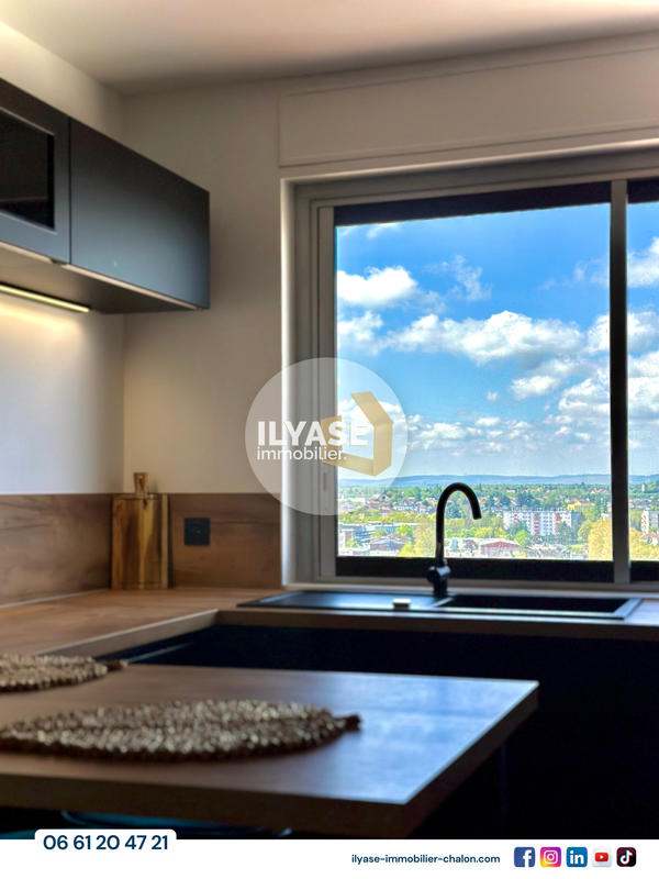 Appartement - 95 m² - 4 pièces