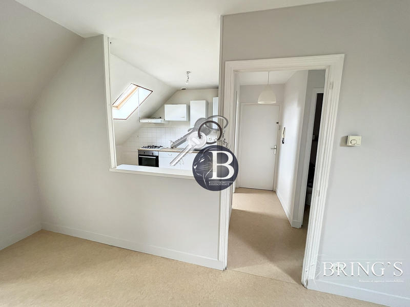 Maison - 140 m² - 10 pièces