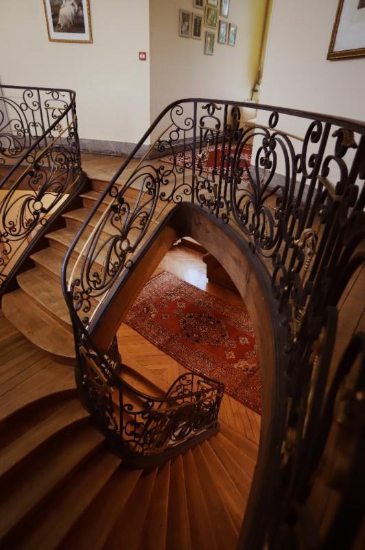 Château - 1 535 m² - 36 pièces