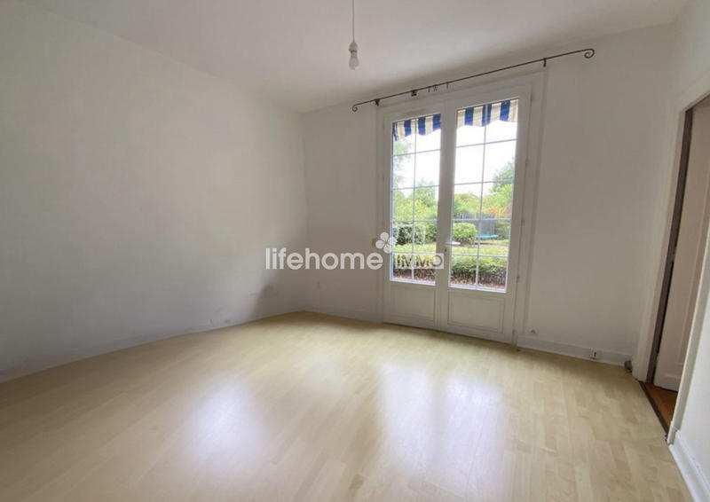 Maison - 180 m² - 6 pièces