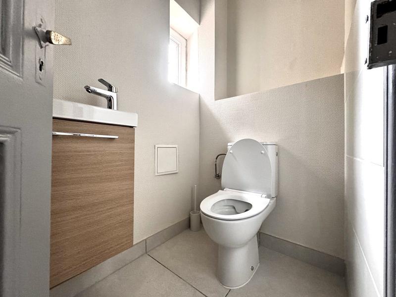 Appartement - 99 m² - 4 pièces