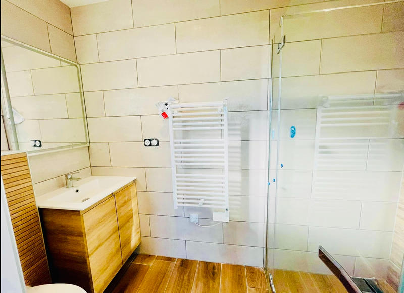 Maison - 99 m² - 5 pièces