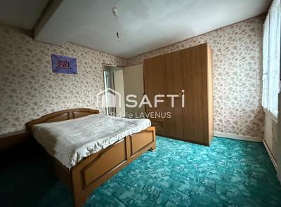 Maison - 201 m² - 7 pièces