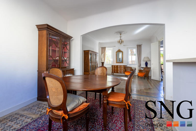 Villa - 175 m² - 6 pièces