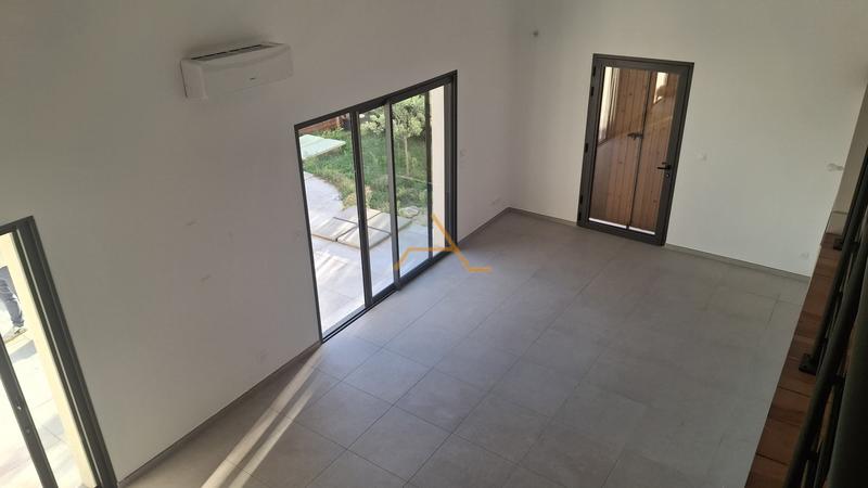 Villa - 123 m² - 4 pièces