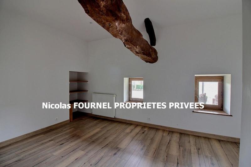 Maison - 445 m² - 14 pièces