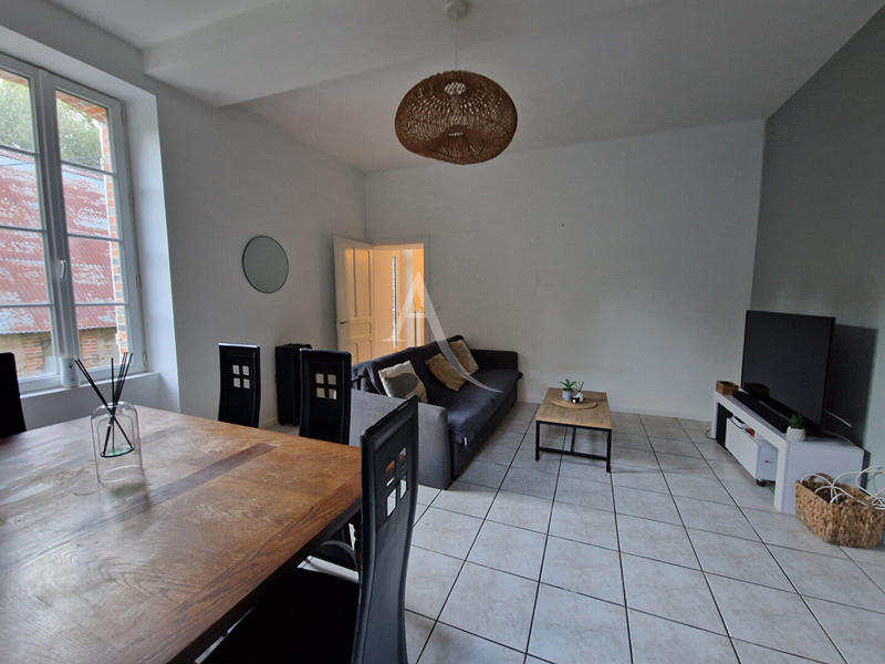 Maison - 94 m² - 4 pièces