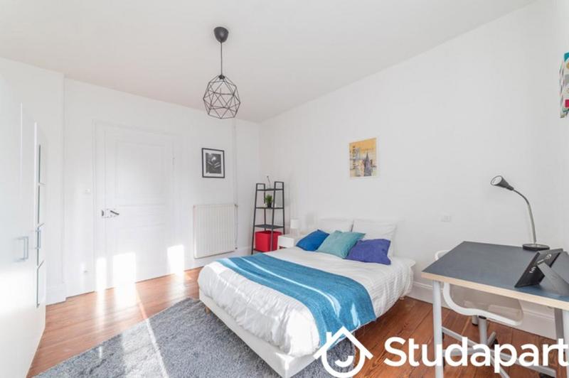 Chambre - 20 m² - 1 pièce